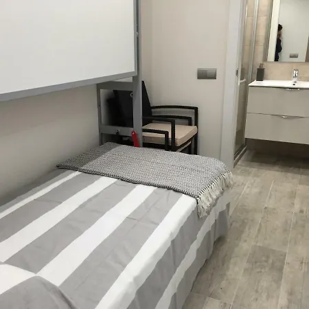 Barcelonavacances-atenea Apartment *